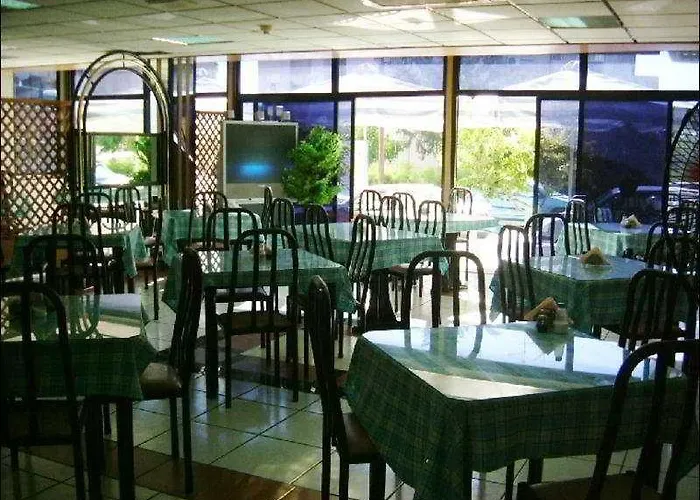 San Remo Szálloda 2*