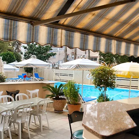 サン レモ ホテル 2*