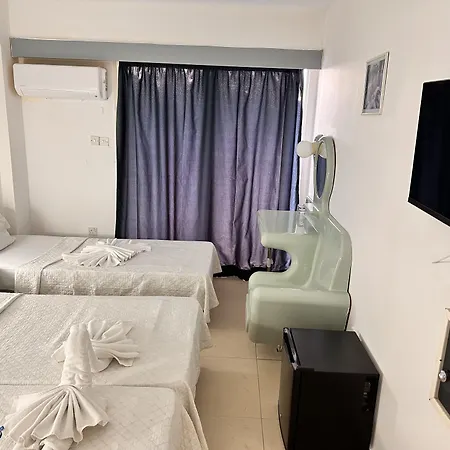 ホテル サン レモ 2*