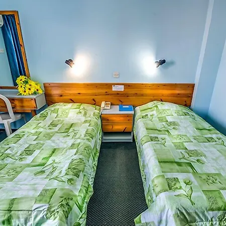 ホテル サン レモ ラルナカ