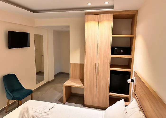 ホテル サン レモ ラルナカ